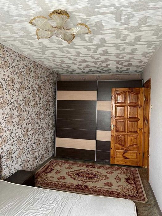 Продам 3х-комнатную в 7 микрорайоне