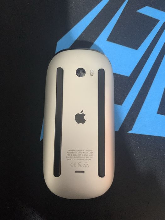 Продам мышку Magic Mouse !