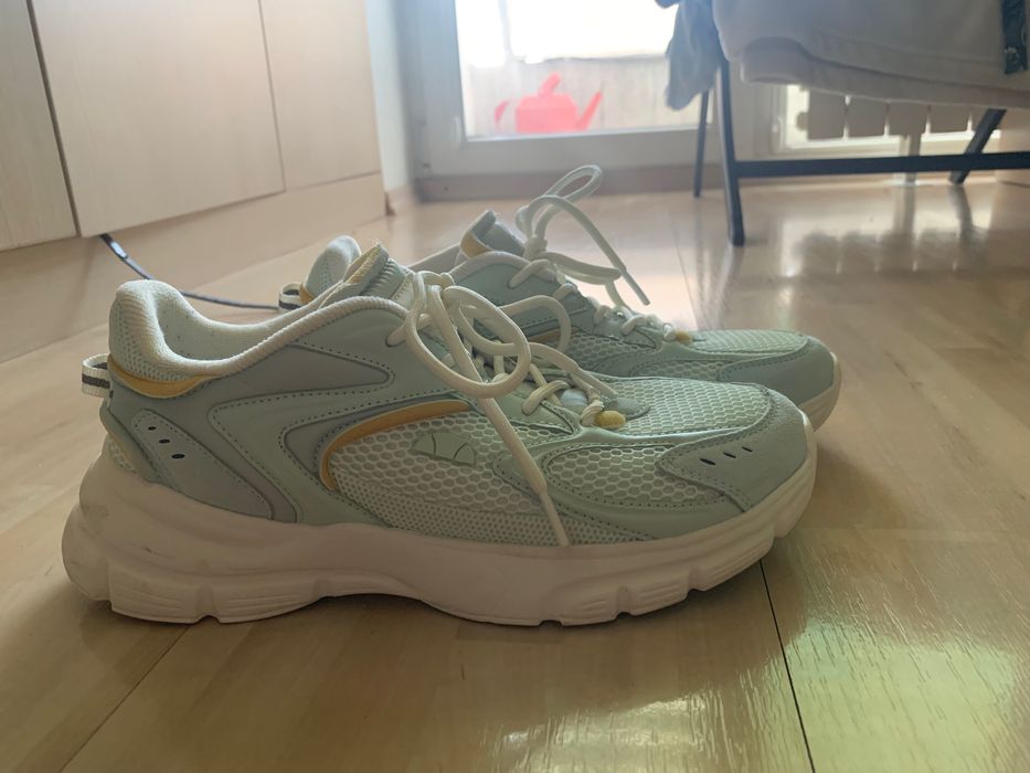 Vans,ellesse маратонки