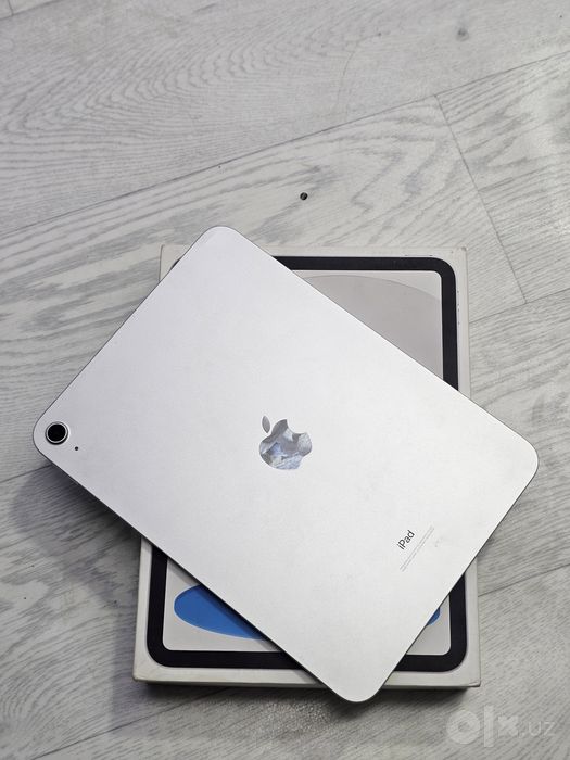 Ipad A16 10 th Gen wifi 64GB