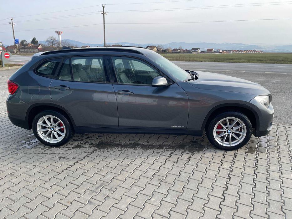 BMW X1 E84 Facelift sDrive20d Sport Line