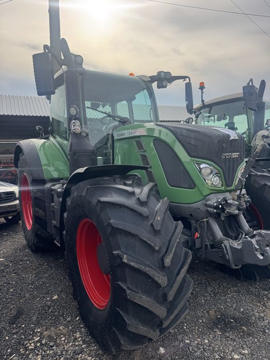 Fendt 724 Vario Profi Plus