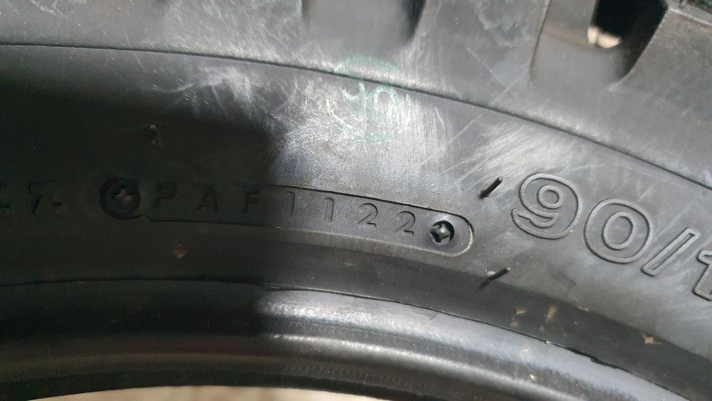 90 100 14 NOU ( Bridgestone )