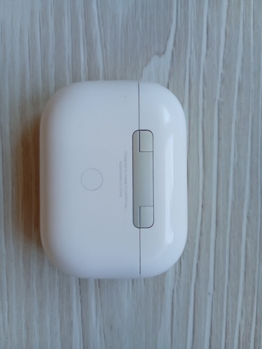 Stația de încărcare pentru Apple AirPods PRO 2021 A2190