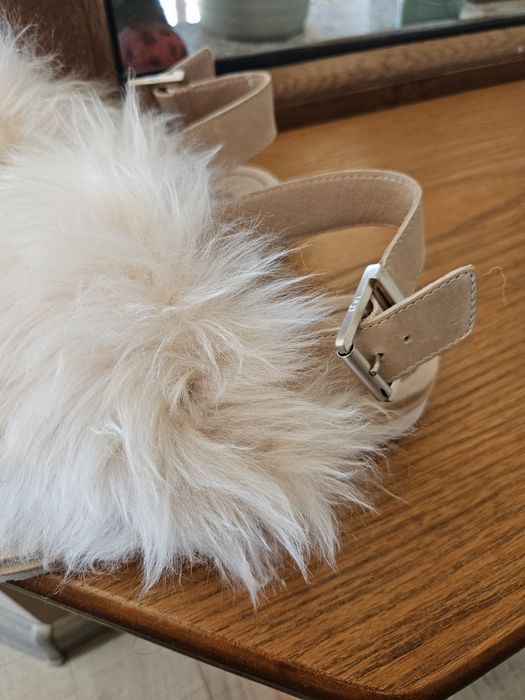 Сандали UGG, естествена кожа