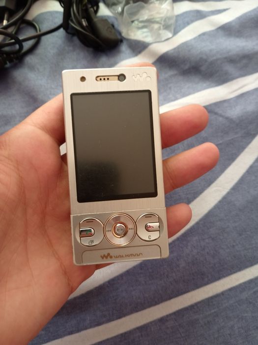 Антиквар телефон w 705