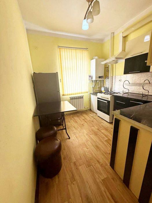 ПРОДАМ 3х комн. квартиру 2 этаж 7 микрорайон