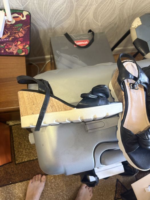 Обувь женская такарди