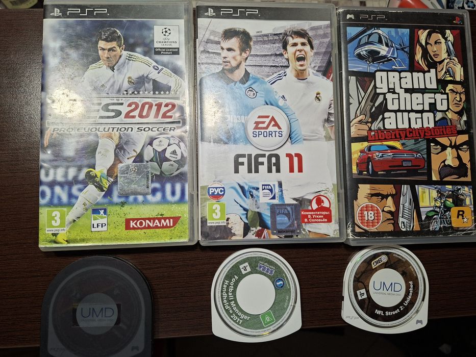 PSP 1000 С 6 Игри и 128 gb карта памет с адаптер