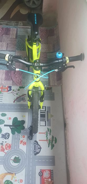 Bicicleta  pentru copii