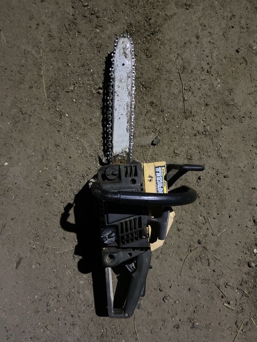 Vând drujbă mcCULLOCH Titan 40