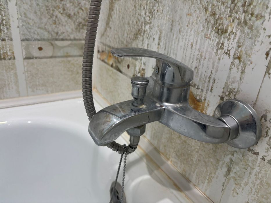 Раковина с тумбой