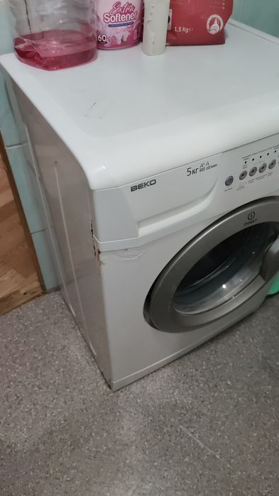 Продам стиральную машину