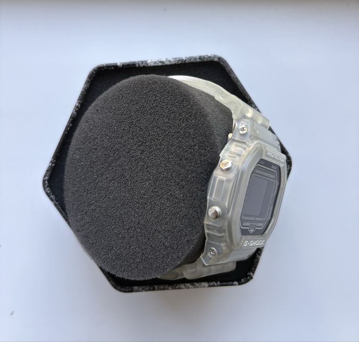 Ceas G-shock DW-B5600G-7ER