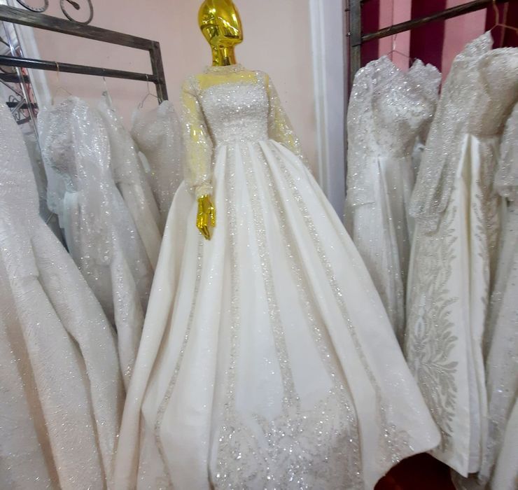 Свадебные платья