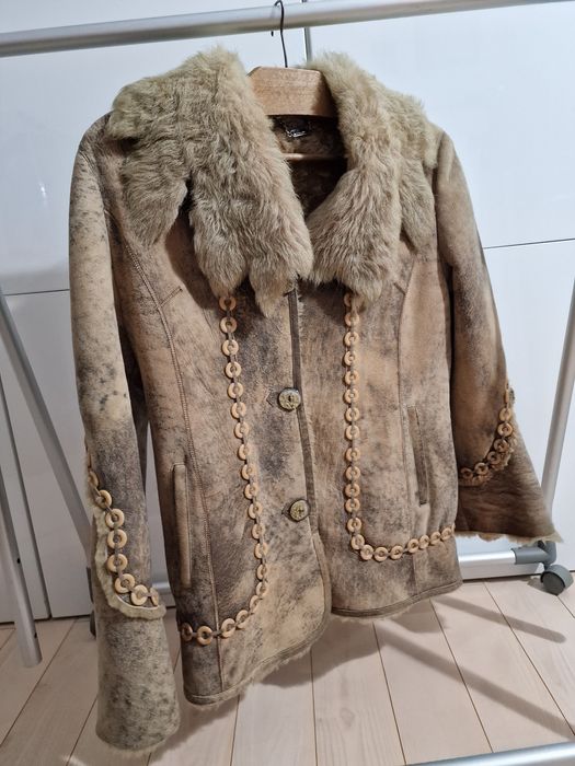 Haina blana naturala foarte fina, tip Alain Delon