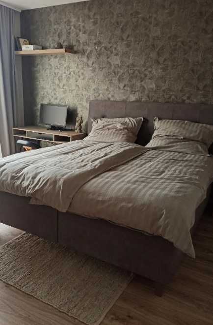 Дава се под наем Двустаен апартамент в Пловдив, Младежки Хълм - 57 кв.м за 341.7 € - Снимка #2