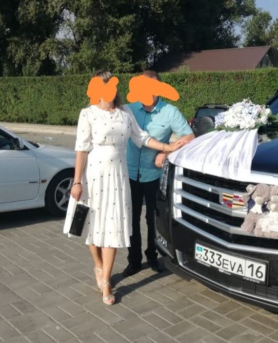 Продам платье 48 размер