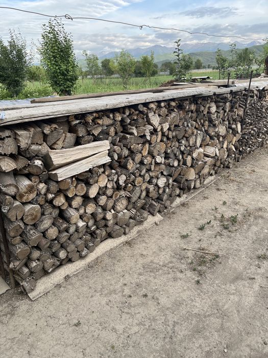 Продам дрова в поленьях