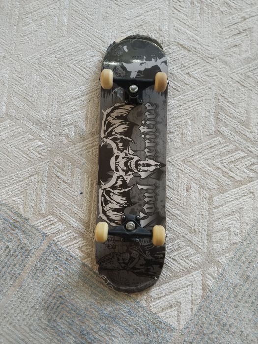 Продаю скейтборд