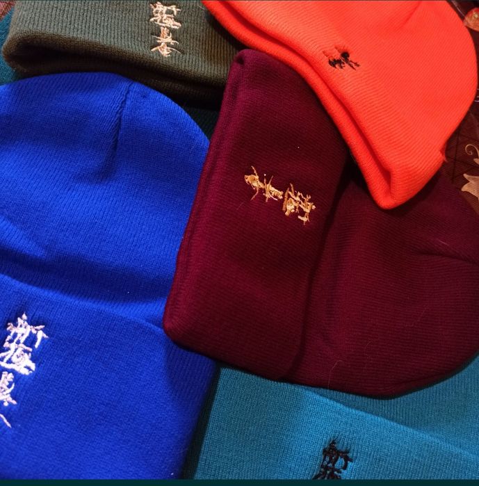 Шапки с символикой карате