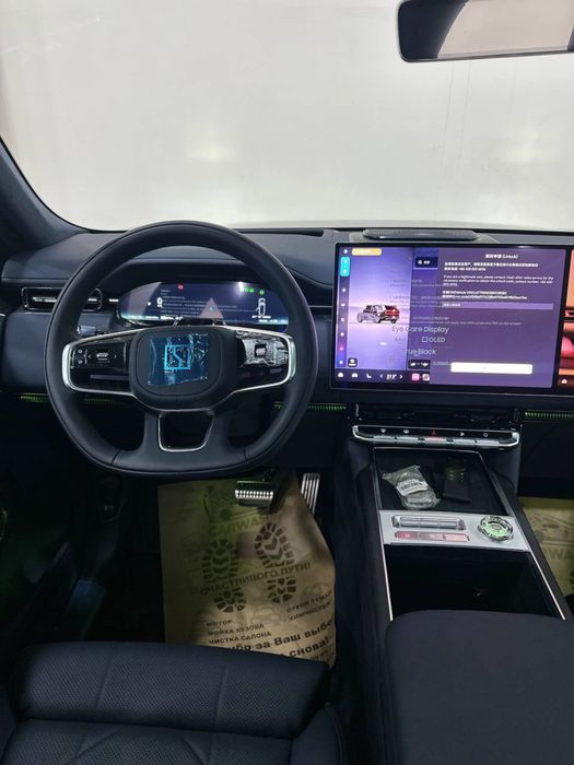 Bugun sotuvimizda zeekr 9x max