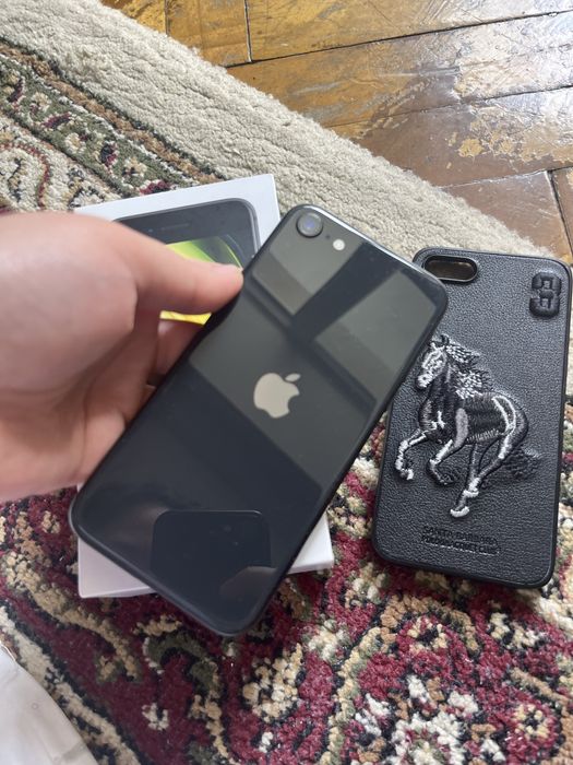 iPhone SE 64gb 75% Без минусов