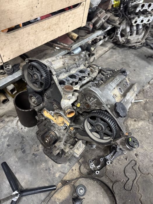 Мотор KL 2.5 v6 mazda