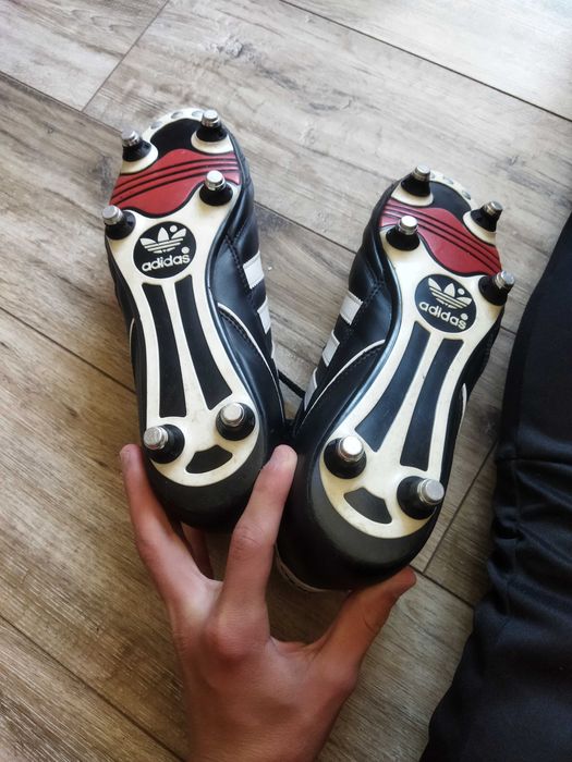 Ghete fotbal Adidas Kaiser 5