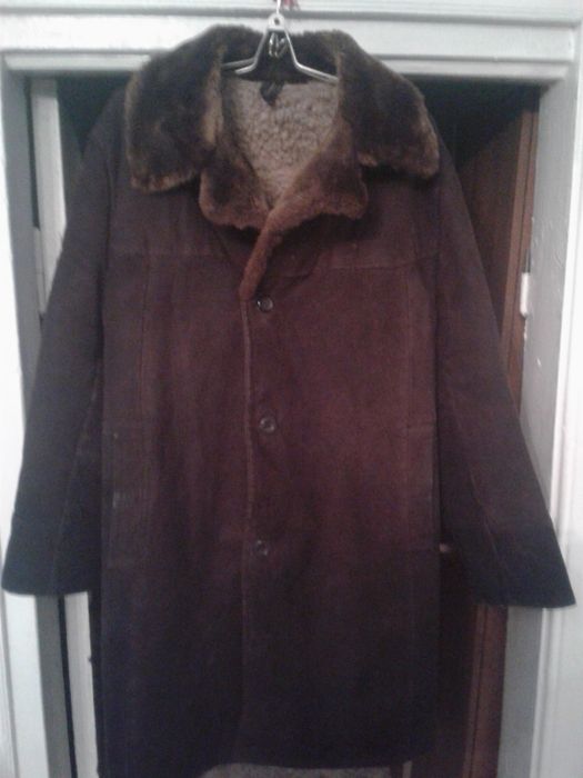 Продам дубленку, коричневую