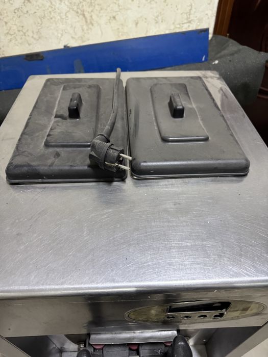 Продам фризер…..