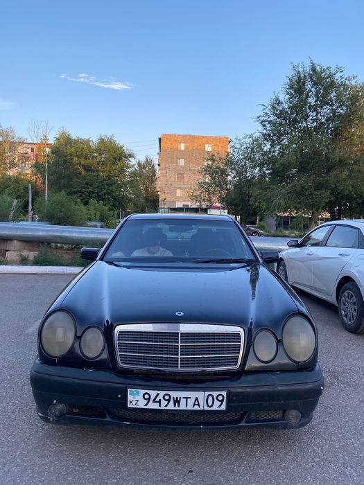 Mercedes benz E 230