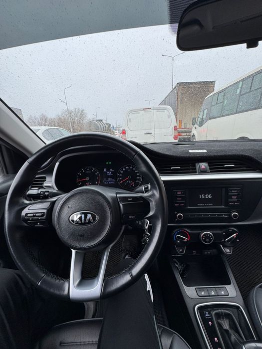 Продам накидку для  авто