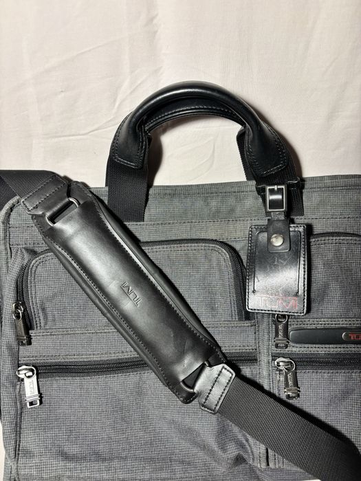 TUMI Brief Pack оригинал, состояние 10/10