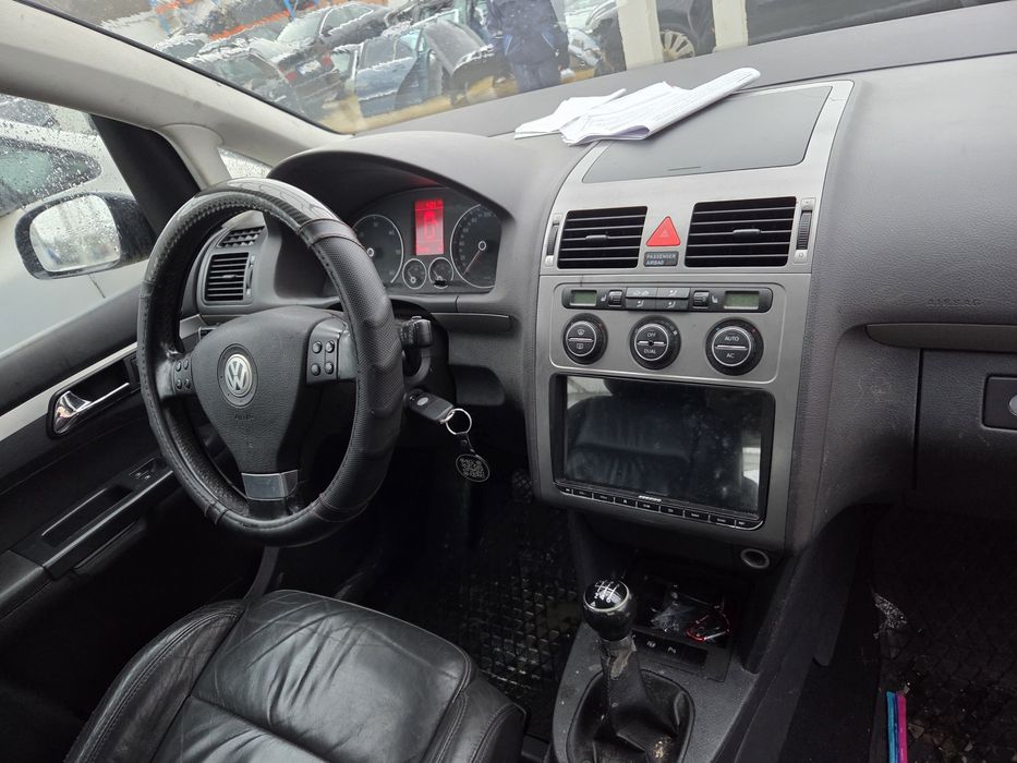 VW Touran 1.9 TDI (НА ЧАСТИ)