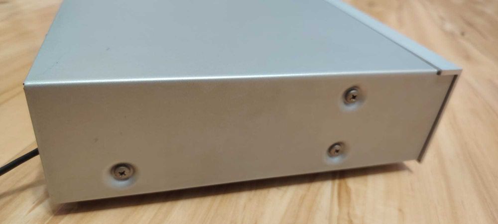 Egalizator Akai EA G30 - Silver