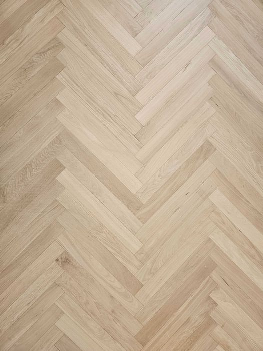 Parchet triplustratificat, herringbone