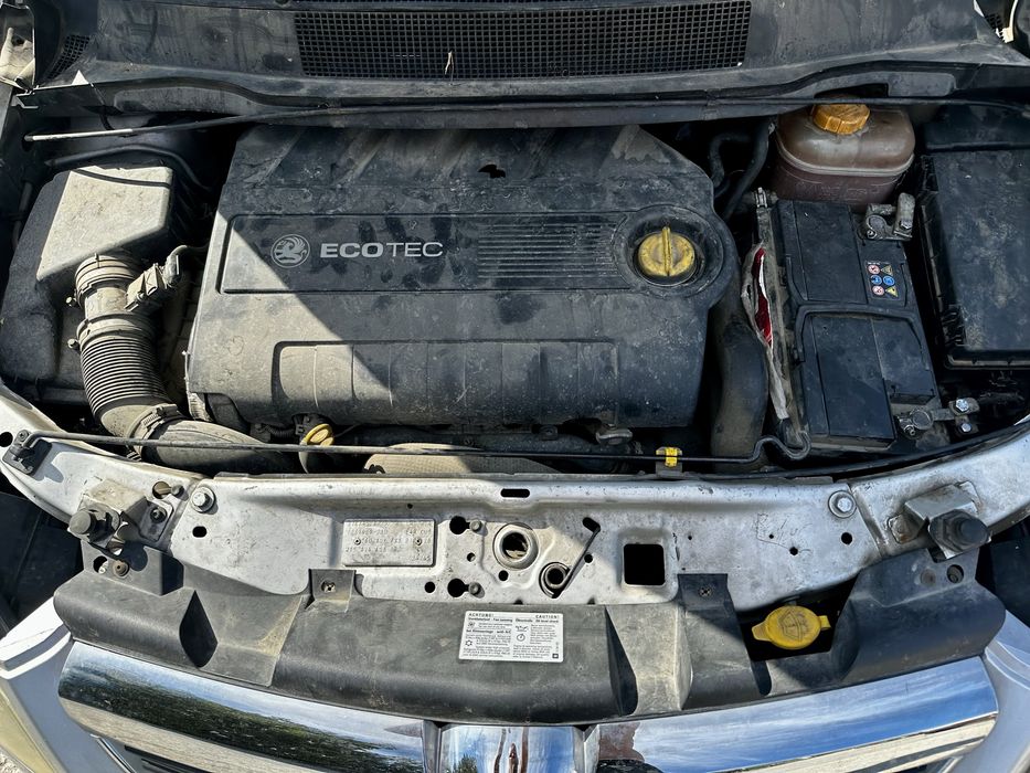 Opel Zafira B 1,9CDTI 150кс Опел Зафира Б 2007г