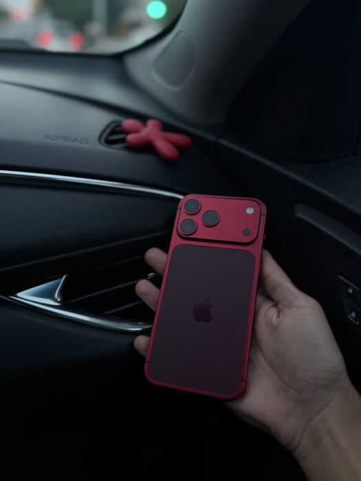 Iphone 17 Pro Max Cherrr red Bardoviy