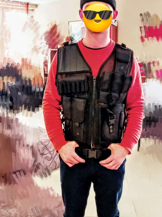 Тактическа жилетка /елек/+ к-т аксесоари+Кобур