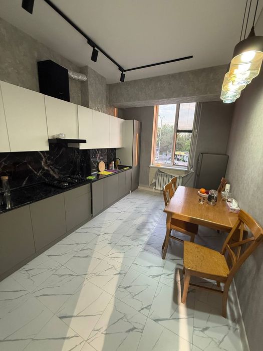 Продается квартира на юнусабаде