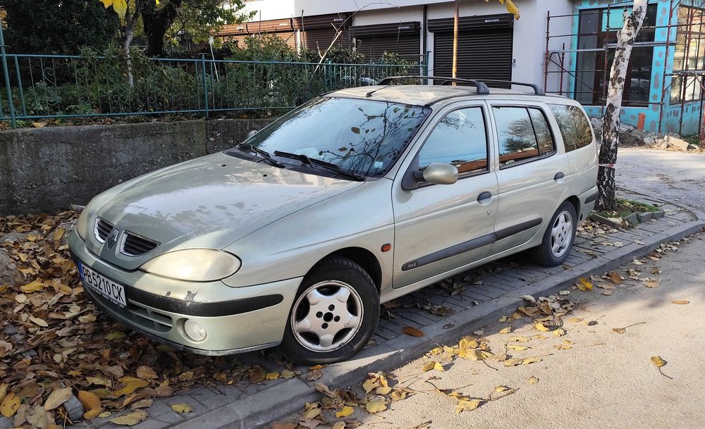 Рено Меган комби газ