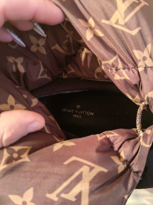 Ghetute louise vuitton