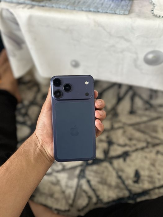 Iphone xs Max 17 pro max korpusda