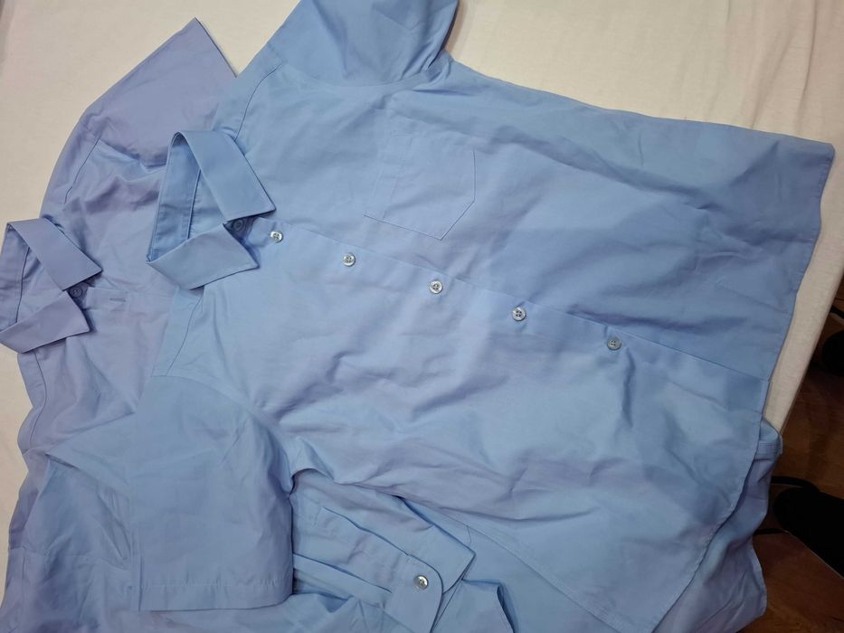 Vând cămăși albastre școală