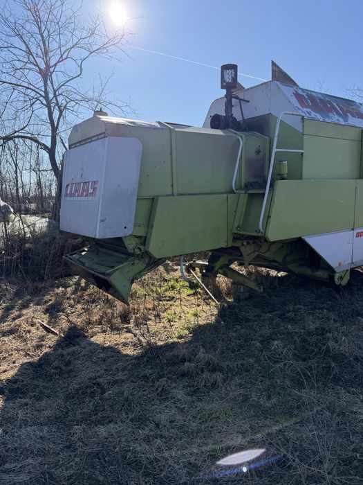 Dezmembrez combina claas dominator 98