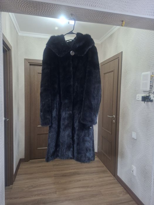Продам норковую шубу