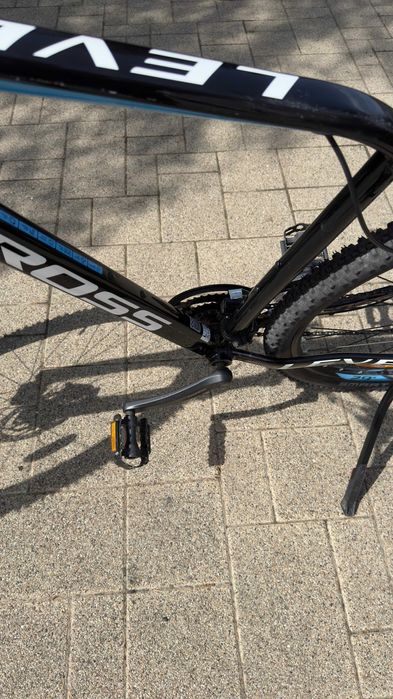 Bicicleta KROSS Level 2.0 29”