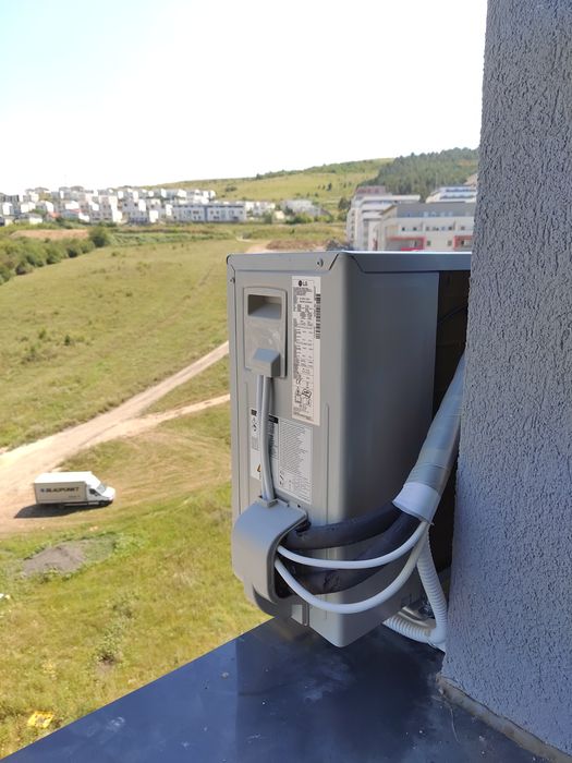 Aer conditionat pompa caldura instalare incarcare freon AC auto