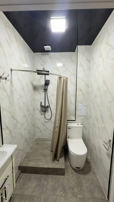 Sharq tomonda 1 xonali uy sotiladi